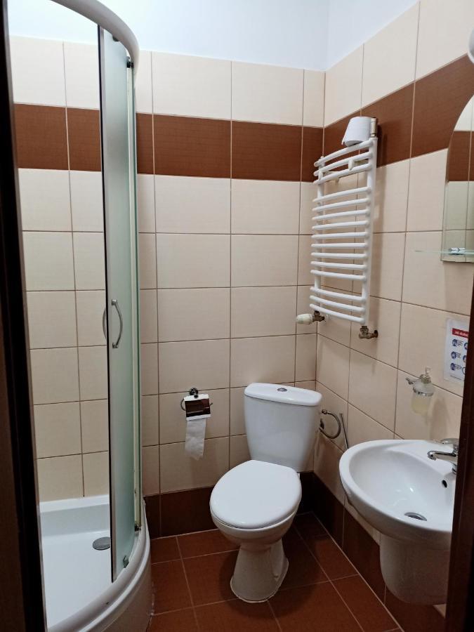 Hostel Na Fali Goleniów Exteriör bild